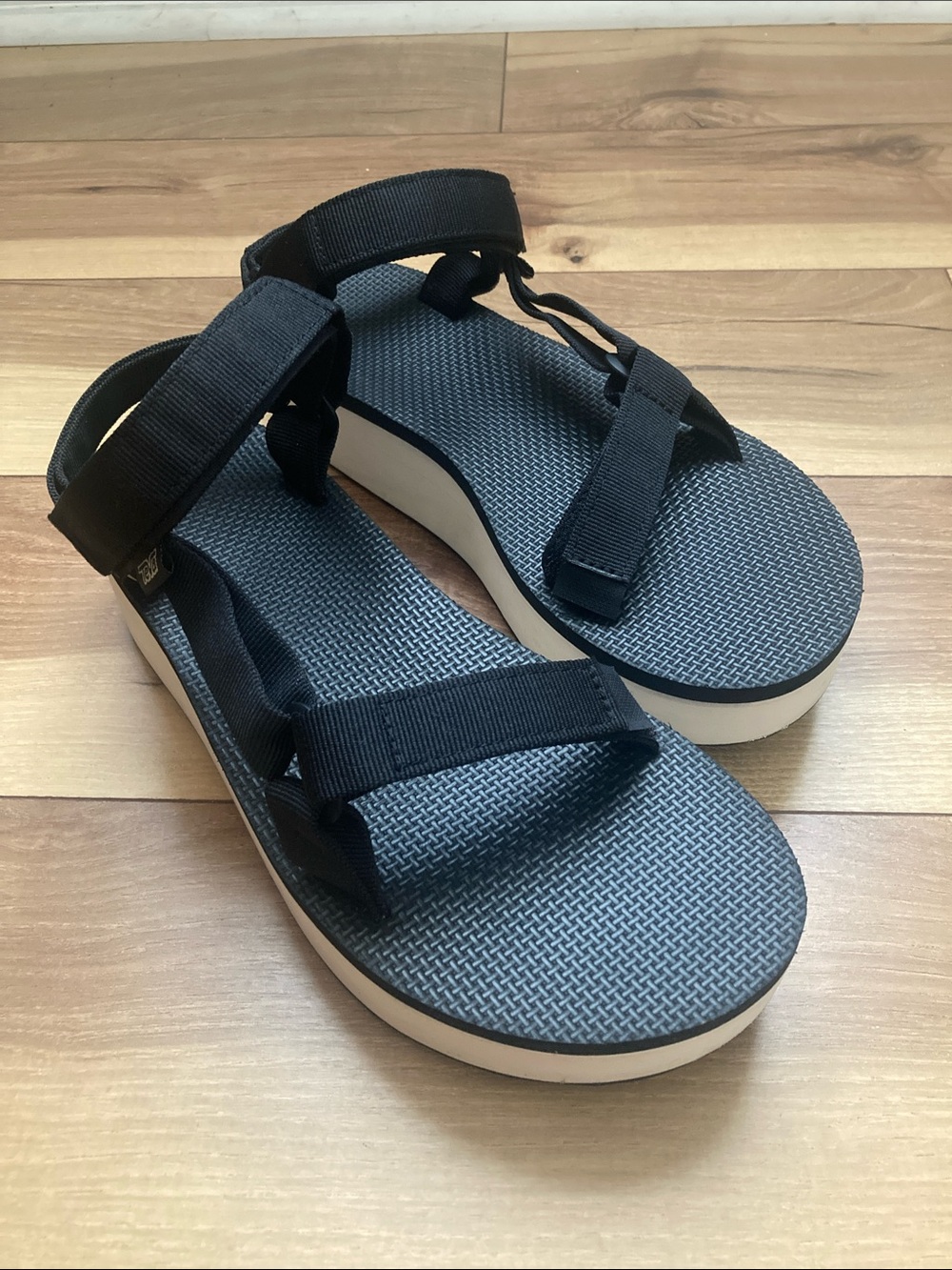 Teva Flatform Universal Black Platform Sandals